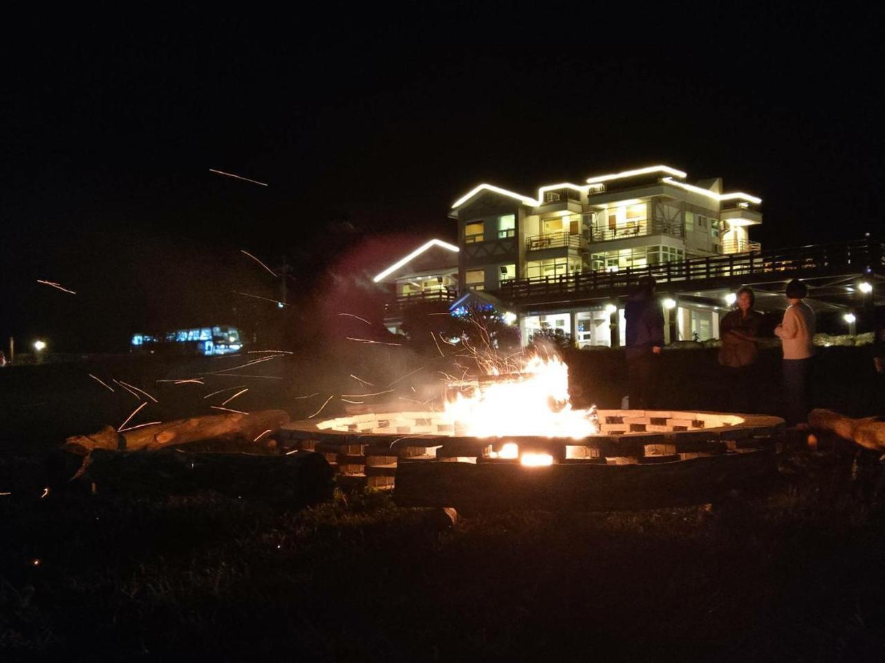 Fully One B&B Taitung Exterior foto